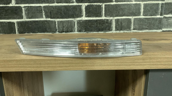 3C0953042L orjinal hatasız vw passat b6 ön sağ tampon sinyali