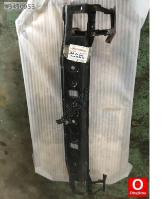 AUDİ A4 ÖN TAMPON DEMİRİ ORJİNAL TEMİZ