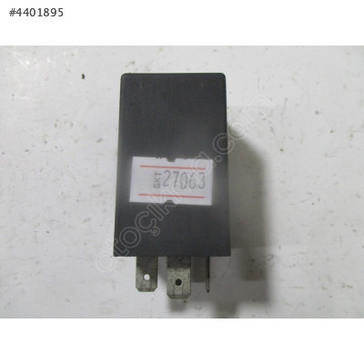 Volkswagen Audi Seat Skoda Röle 4D0907131