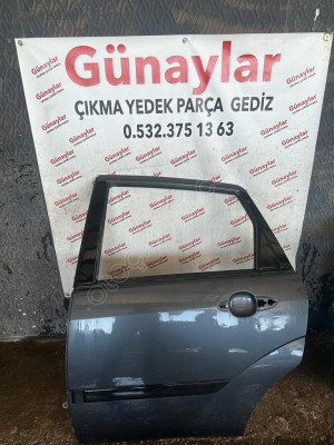 FORD FOCUS SOL ARKA KAPI