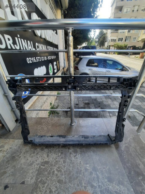 SKODA SUPERB ÖN PANEL