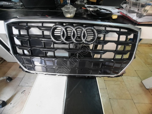 AUDİ Q2 ÖN PANJUR