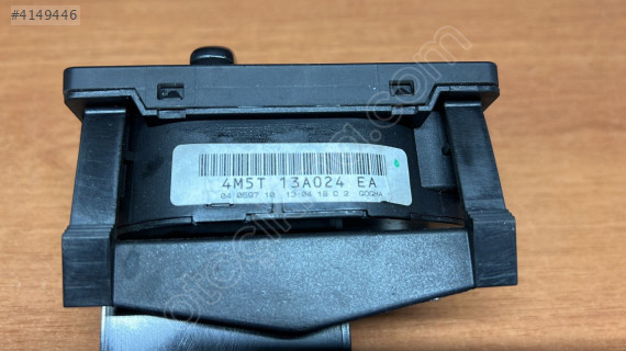 4M5T 13A024 EA 2009-2013FORD CONNECT FAR ANAHTARI