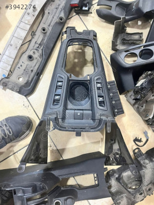 PEUGEOT 301 MODELİ İÇİN ORTA KONSOL TAM SET
