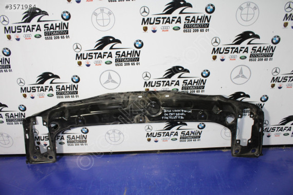 BMW 1 SERİ F20 LCİ ÖN ÜST PANEL 51647245786