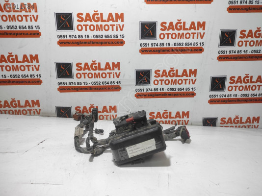 FORD TRANSİT 2006 ÇIKMA MOTOR İÇİ SİGORTA KUTUSU  6C11-14A067-AA