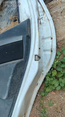 Dacia Duster 2013 çıkma sağ arka kapı kilidi