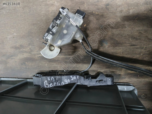 CİTROEN BERLİNGO 2022 SOL ÖN KAPI KİLİDİ