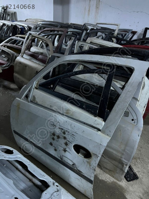 Opel Meriva sol ön kapı Çıkma