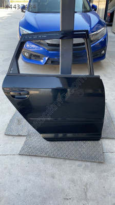 audi a3 2009 sağ arka kapı (son fiyat)