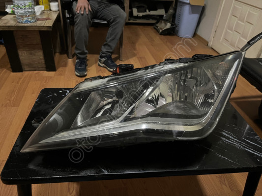 SEAT LEON SOL ÖN FAR ÇIKMA ORİJİNAL 2013-2017