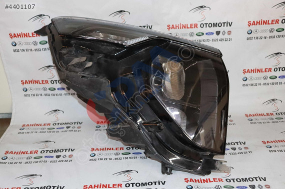 2023 2024 FORD TOURNEO COURİER  SAĞ ÖN FAR R2X613W029CE