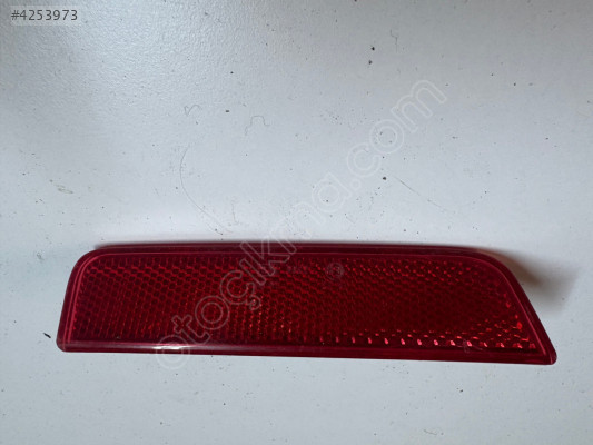 DACİA DUSDER ARKA SOL ARKA TAMPON REFLEKTÖRÜ