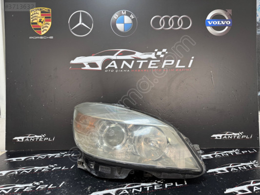 MERCEDES C SERİSİ C180 C200 W204 SAĞ FAR BEYİNSİZ MODEL ÇIKMA