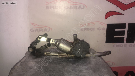 64300024 Renault Megane 3 Fluence Silecek Motoru Ve Mekanizması