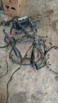V184 transit motor içi tesisat 01-06 çıkma