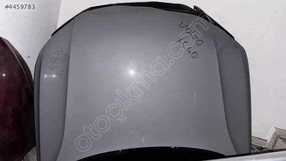 VOLVO XC40 ÖN KAPUT