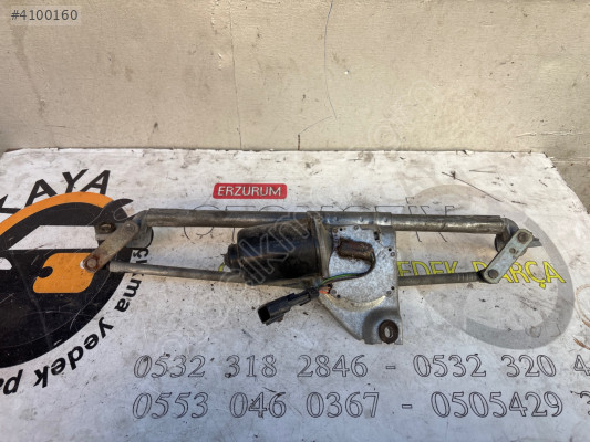 OPEL CORSA B COMBO B ön cam silecek motoru ve Mekanizması