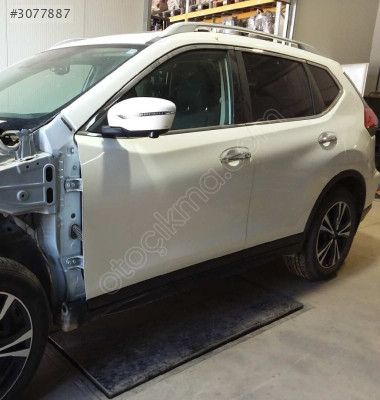 Nissan X-Trail Sol Ön Kapı ve Diğer Çıkma Parçalar - Mil Ot