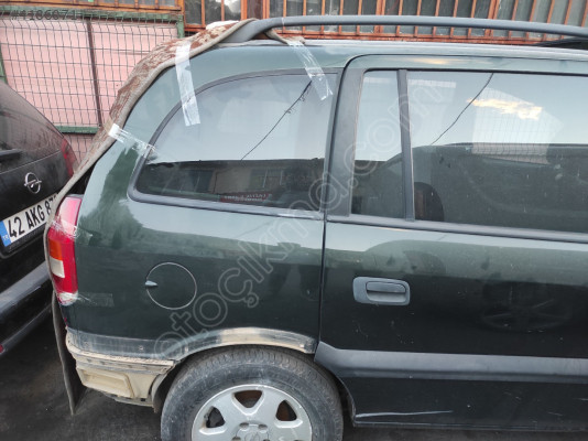 ÇIKMA OPEL ZAFİRA-A 99-05 SAĞ ARKA KESME ÇAMURLUK