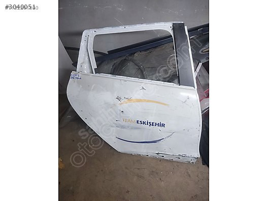 RENAULT CLİO 4 SAĞ ARKA KAPI