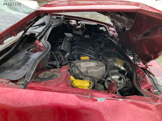 Renault Megan 1 1.6 16 valf motor şanzıman muaer faturali