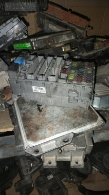 HONDA CİVİC SİGORTA KUTUSU 52535LE