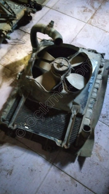 Mazda 929 radyatör çıkma