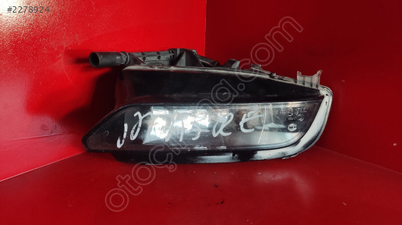 AUDİ A3 2013 HB SAĞ SİS FARI