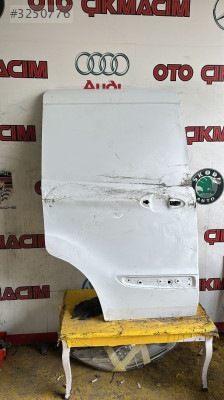 FORD TOURNEO COURİER SOL ARKA KAPI
