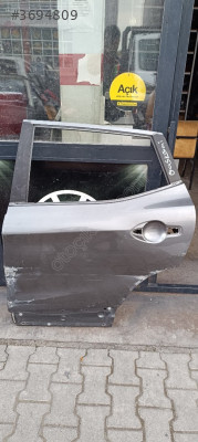 NİSSAN QASHQAİ ÇIKMA ORJİNAL SOL ARKA KAPI