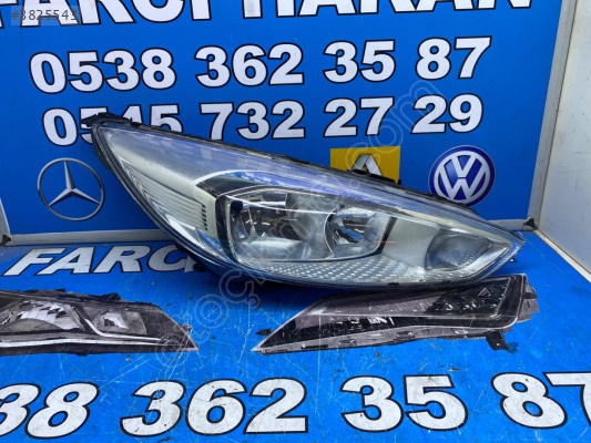 Ford Focus 3 çıkma sağ  far