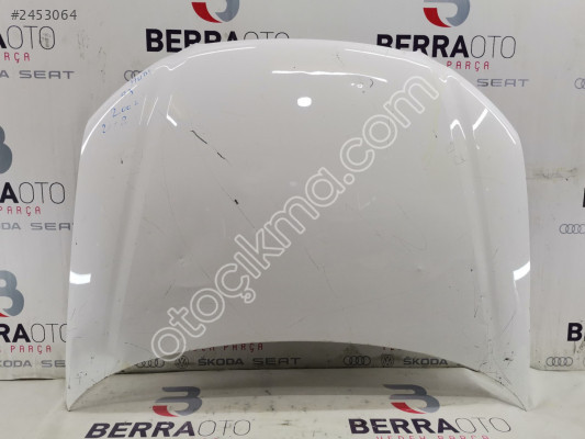 AUDİ A3 ÖN KAPUT MAKYAJLI ORJİNAL ÇIKMA 2009-2012