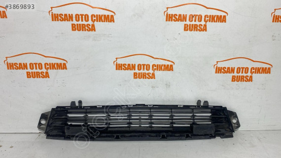 99869853 Peugeot Partner Ön Tampon Orta Izgarası Orijinal
