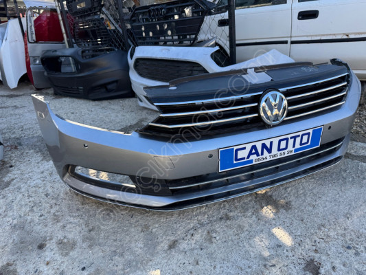 Volkswagen Passat B8 ön tampon dolu