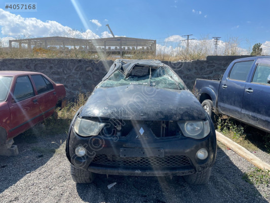 Mitsubishi L200 CR Çıkma Yedek Parçaları
