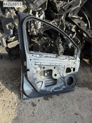 Megan 4 sol ön kapı