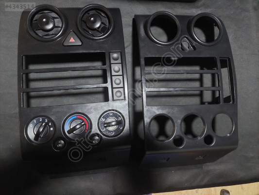 FORD FUSION ORTA KONSOL TEYP CERCEVE