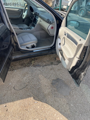 W203 Mercedes sw kapı döşemeleri