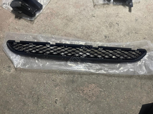 MG HS ÖN TAMPON ORTA IZGARASI SIFIR 10021138
