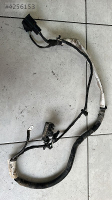 31687576 2019 VOLVO V40 TESİSAT