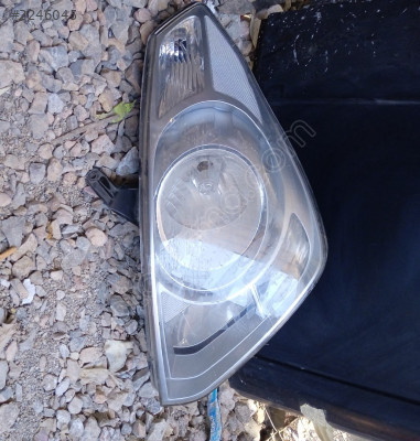 Hyundai H1 far