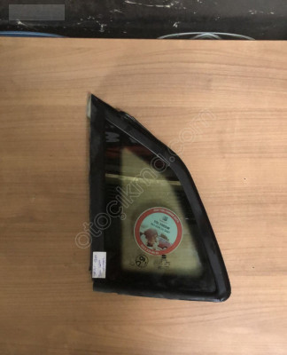 6F0845297 SEAT İBİZA SOL ARKA KELEBEK CAMI