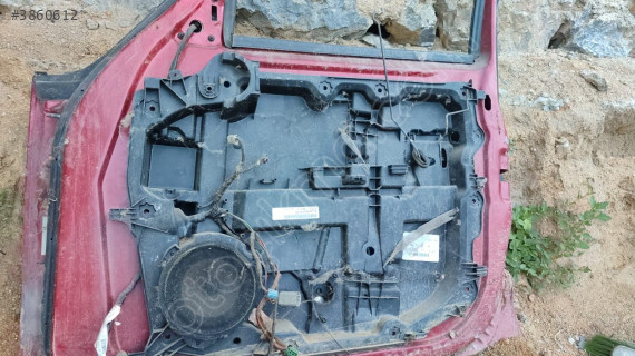 Dodge nitro çıkma sağ ön kapı iç döşeme plastiği