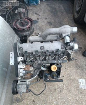 Reno trafik komple  motor 1.9