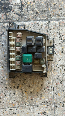 2000-2005 MAZDA 323 SİGORTA TABLASI ORJ ÇIKMA