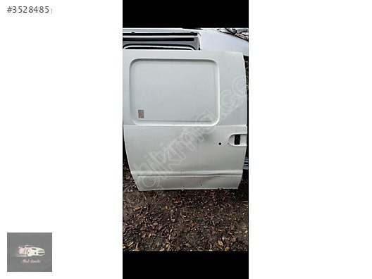 Nissan Nissan Vanette 2000 model sağ sürgülü kapı orjinal çıkma
