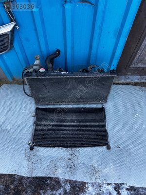 2004 Honda vitec  Radyatör seti