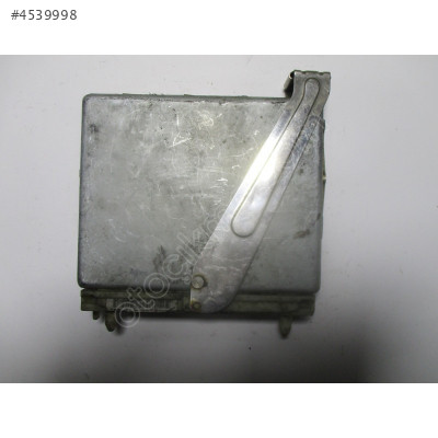 Volvo 850 Motor Beyni P09144362