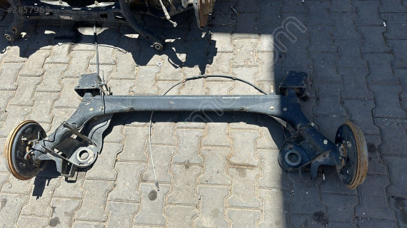 2005-2008 SKODA ROOMSTER ARKA DİNGİL ORJ ÇIKMA